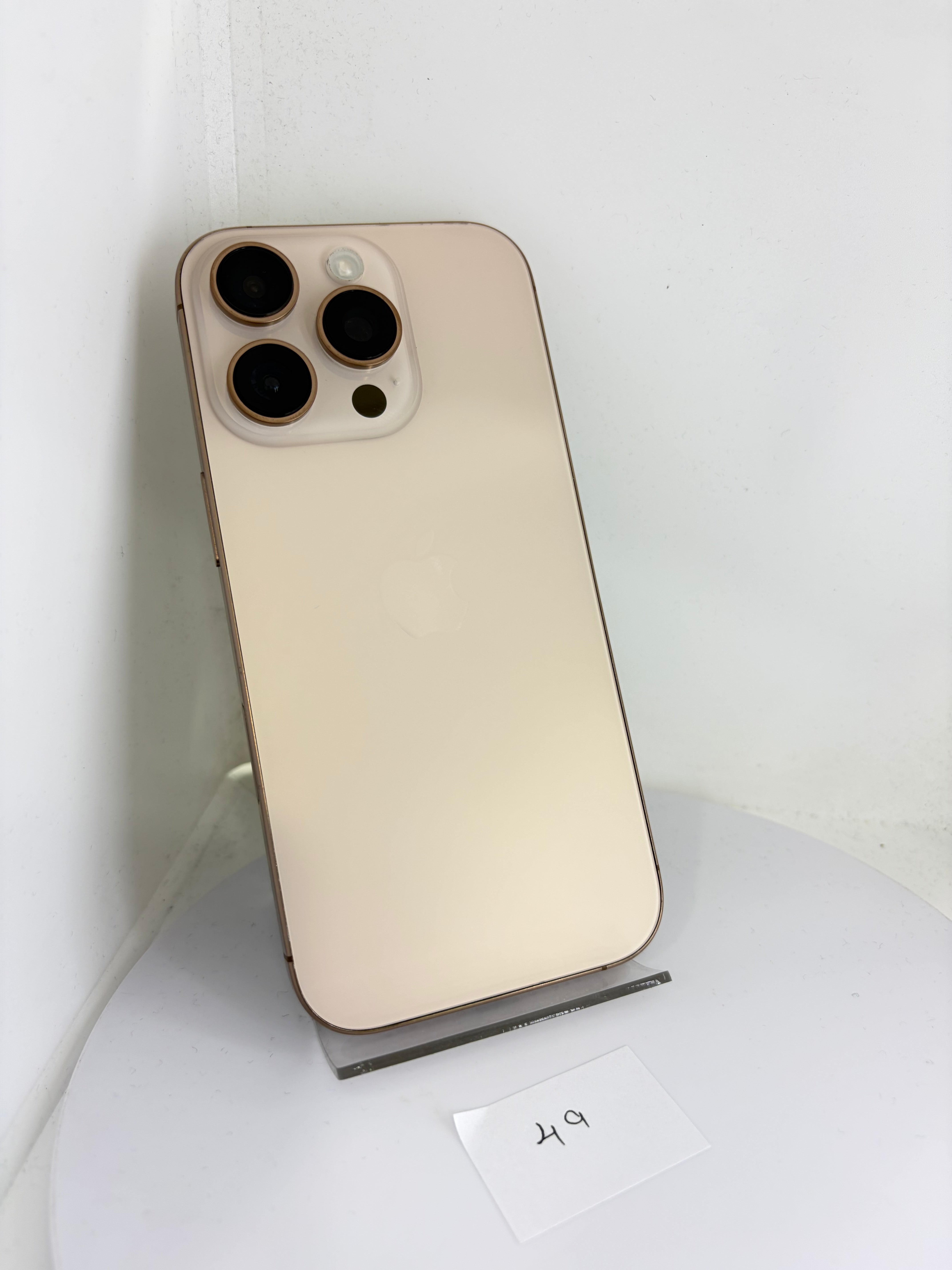 iPhone 16 pro 256GB (No.49) טלפון סלולרי יד 2
