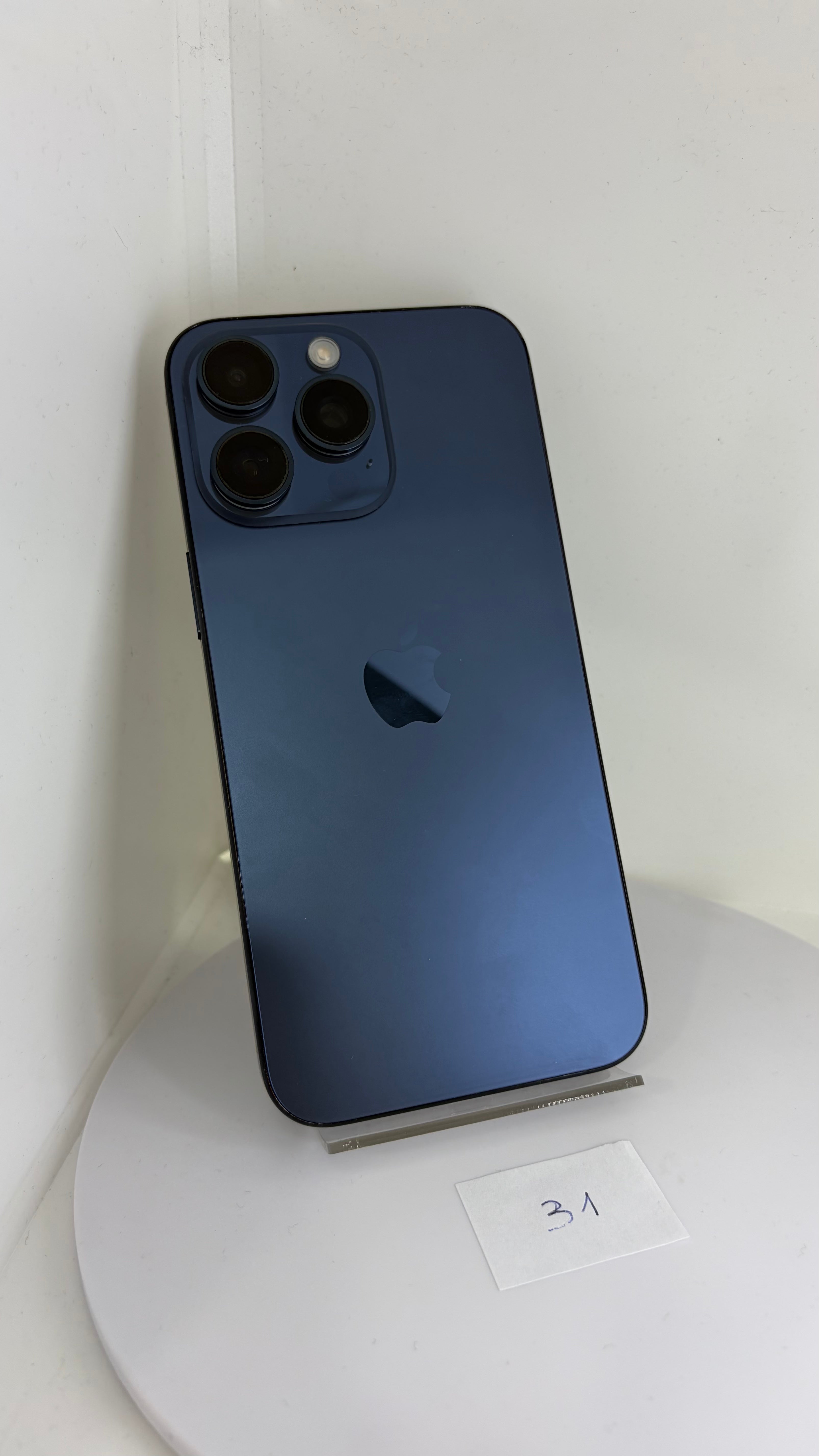 iPhone 15 Pro Max 256GB (No.31) טלפון סלולרי יד 2