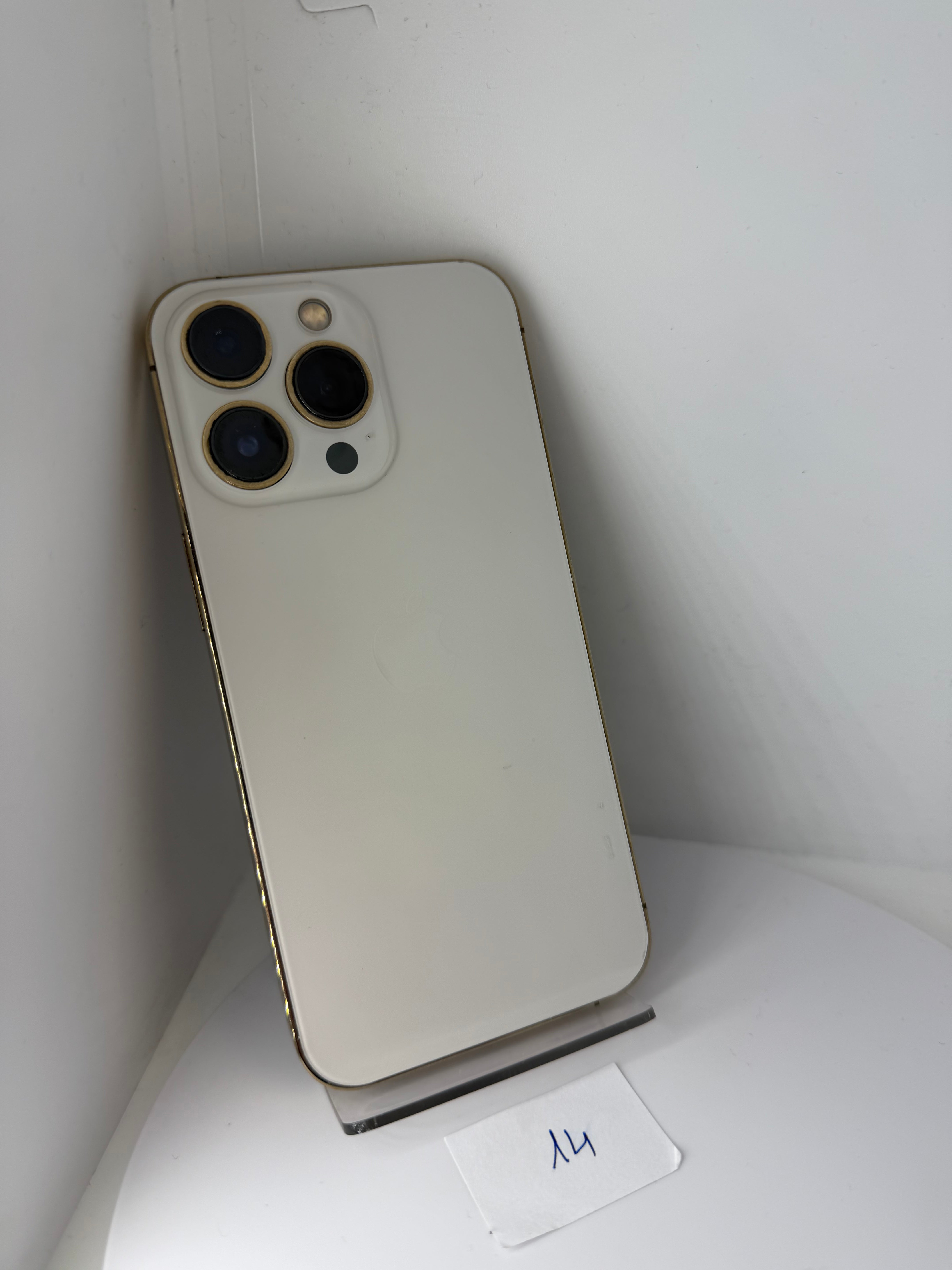 iPhone 13 Pro 128GB (No.14) טלפון סלולרי יד 2