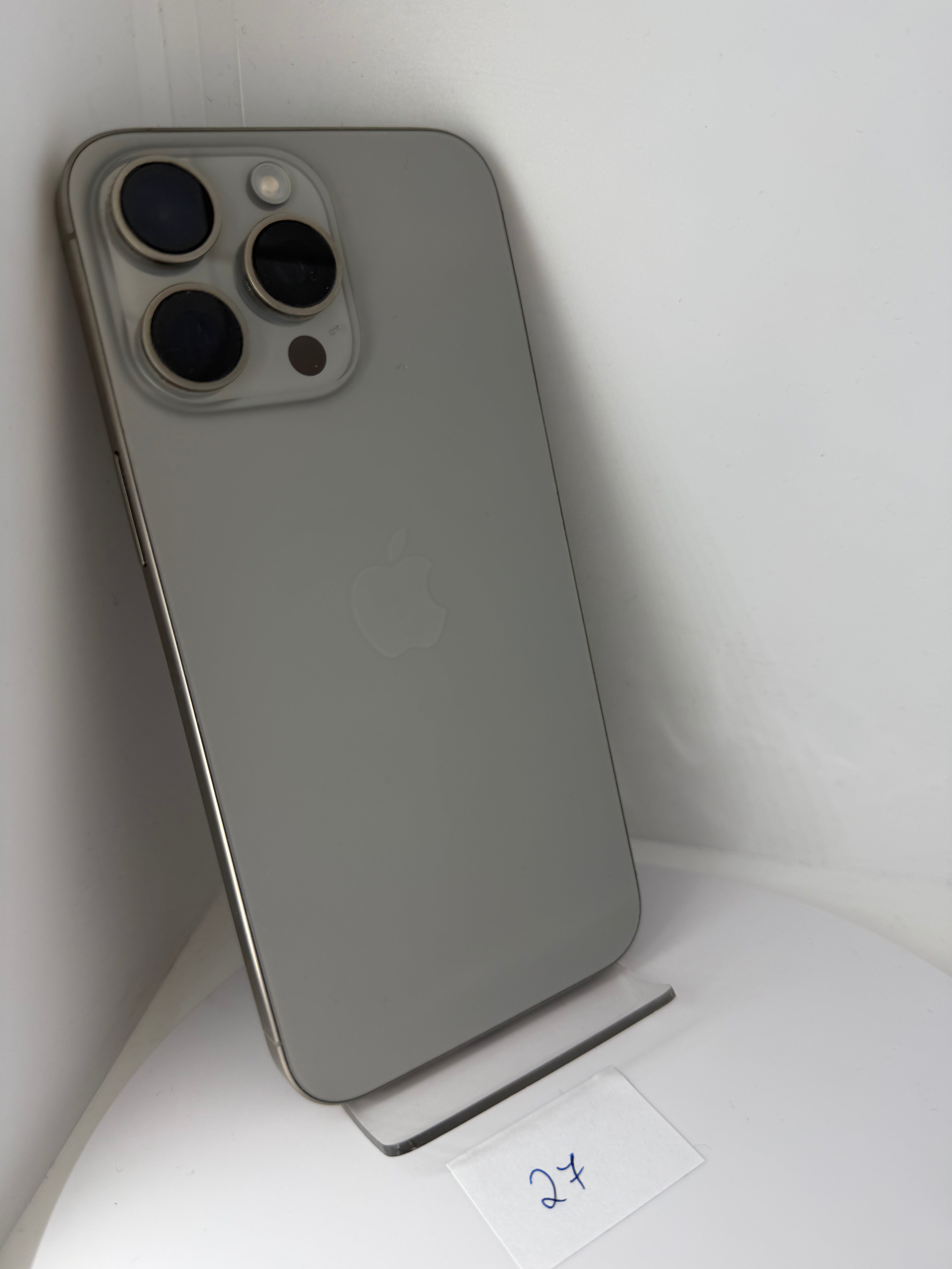 iPhone 15 Pro Max 256GB (No.27) טלפון סלולרי יד 2